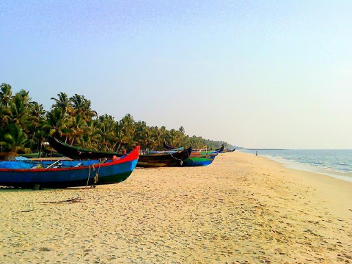 Andhakaranazhi Beach