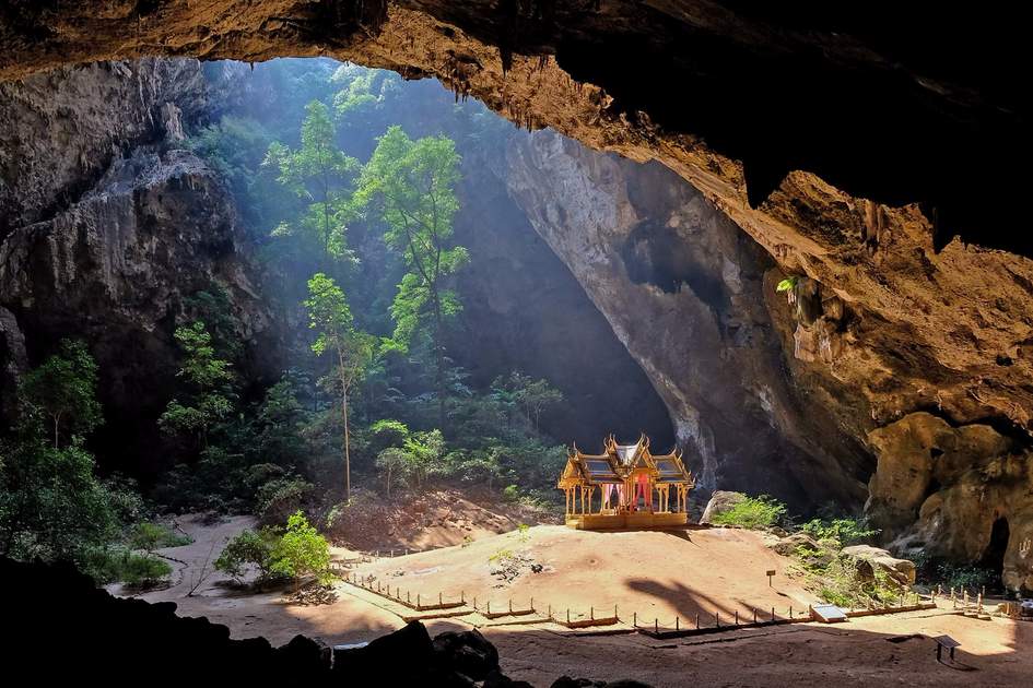Phraya Nakhon Cave