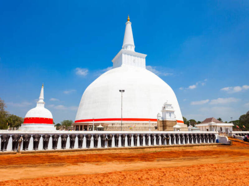 Ruwanwelisaya Dagoba